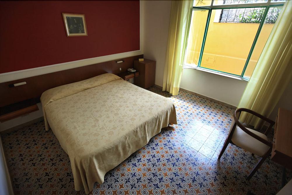 Hotel Continental Taormina Dış mekan fotoğraf